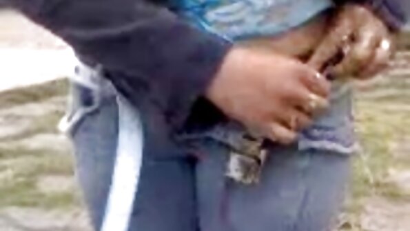 Enne partneriga seksimist ennustas valgetes sukkades õde juba ette, et hakkab näkku kumama.