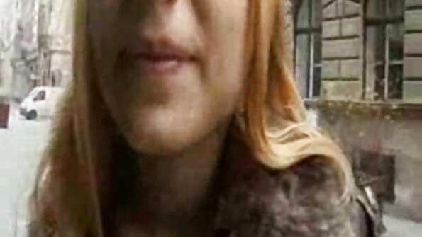 Sabrina annab mulle wc-s suhu.